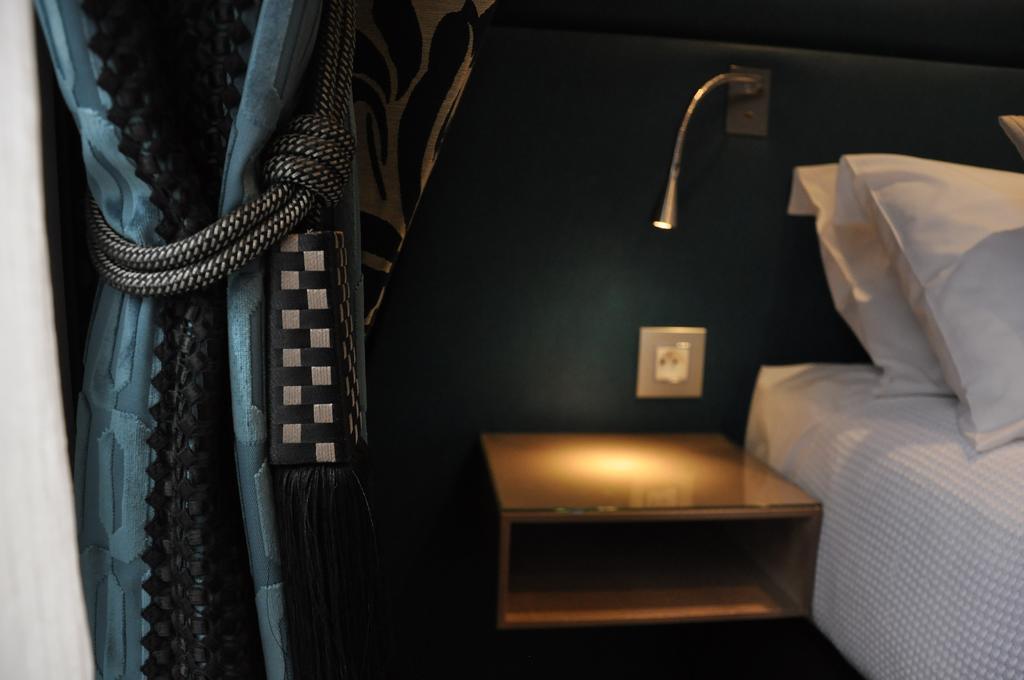Hotel Du Mont Blanc Париж Экстерьер фото