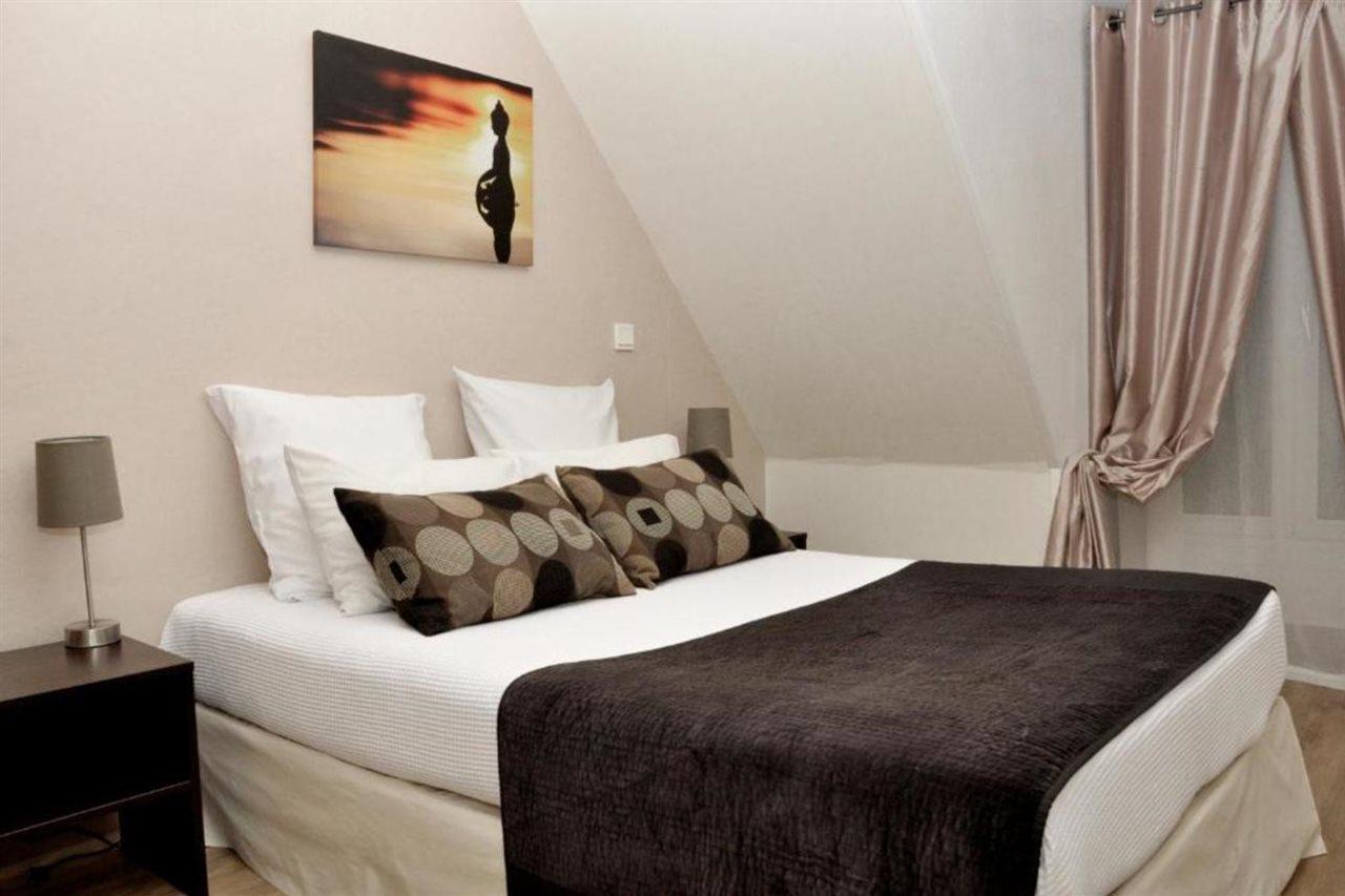 Hotel Du Mont Blanc Париж Экстерьер фото